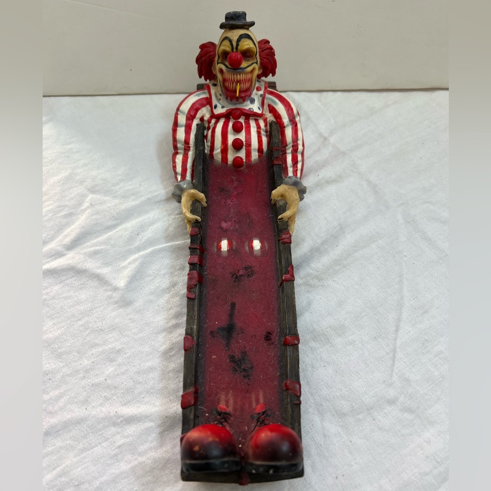 Scary Clown Dish Halloween Ashtray Matchbook Appetizer Holder Red Teeth Blood